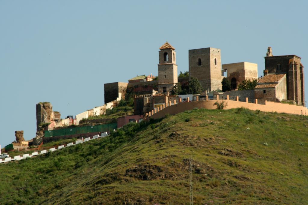 Atico Guadalhorce - Mirador Privado Con Barbacoa Y Solarium Apartment Alora Exterior photo