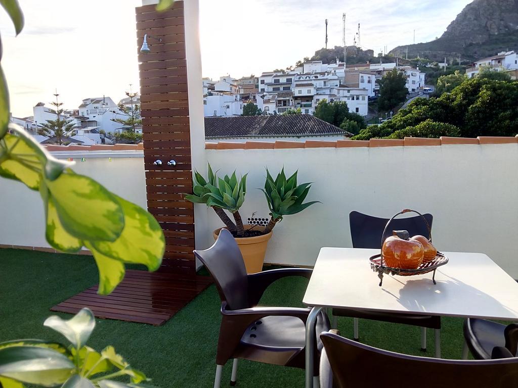 Atico Guadalhorce - Mirador Privado Con Barbacoa Y Solarium Apartment Alora Exterior photo